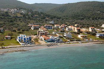 Laza Beach Inn Hotel Skála Exteriör bild